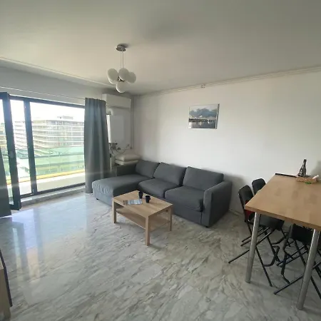 Apartament Direct La Plaja 4 Persoane Mamaia Nord Sky Sea View * Năvodari