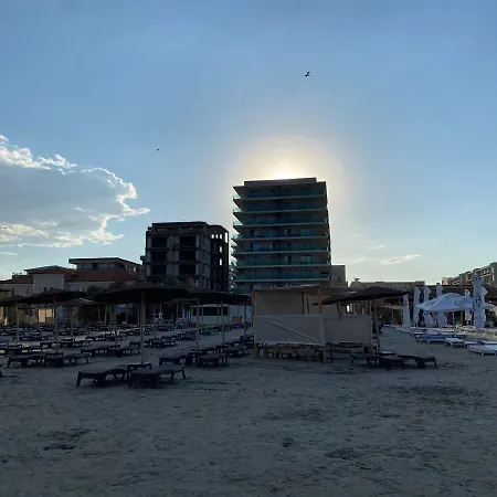 Apartament Direct La Plaja 4 Persoane Mamaia Nord Sky Sea View Năvodari